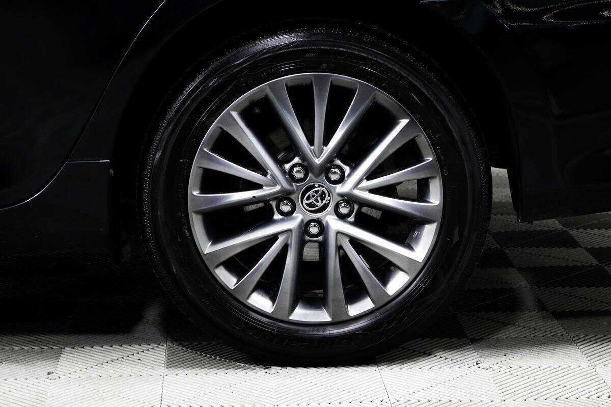 Тойота Камри б/у, 2017, Автоматическая. Фото: #13