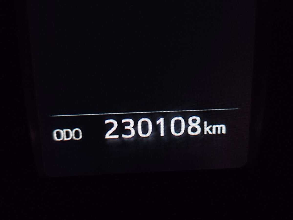 Тойота Рав4 б/у, 2015, Автоматическая. Фото: #4