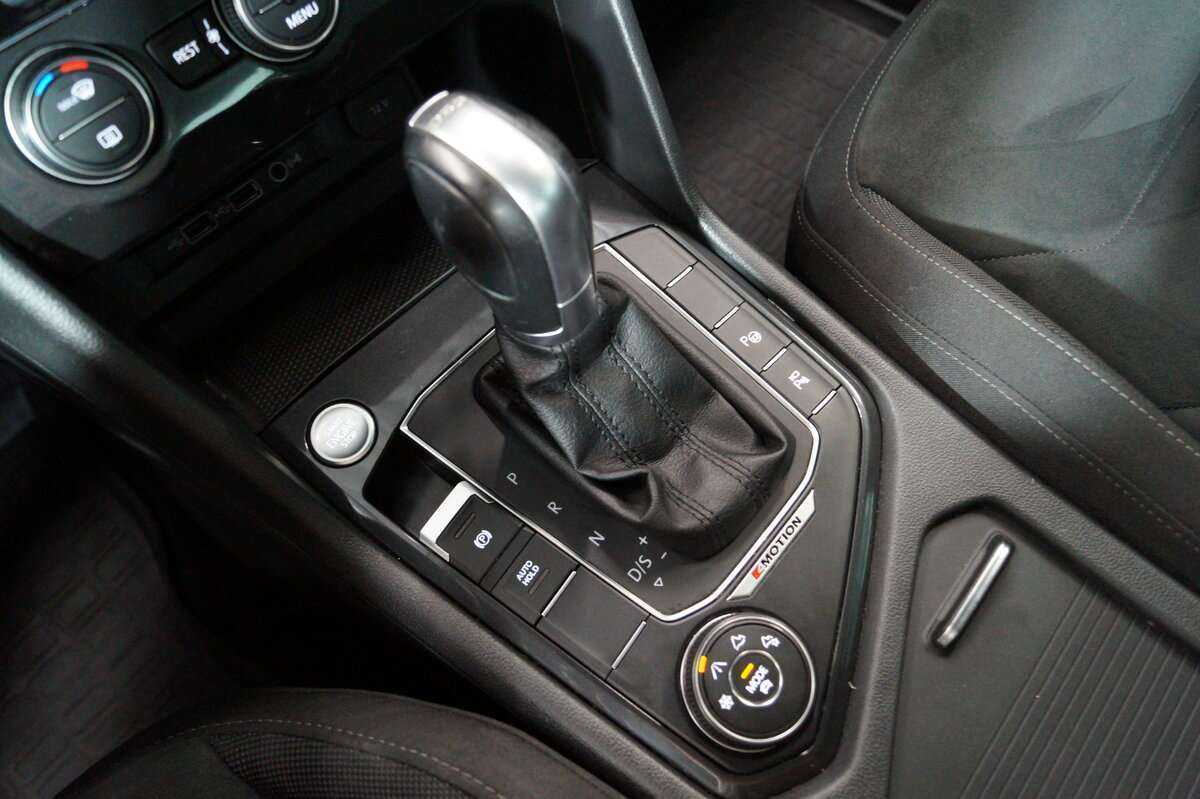 Фольксваген Тигуан б/у, 2018, Роботизированная. Фото: #21