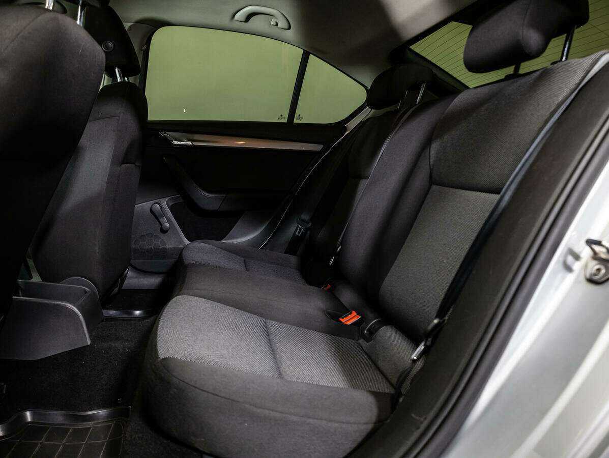 Шкода Октавия б/у, 2015, Автоматическая. Фото: #9