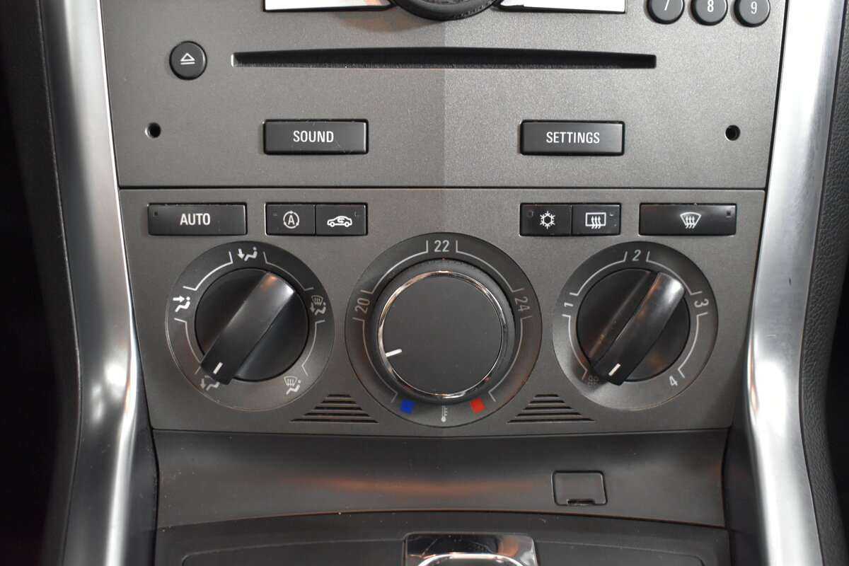 Опель Антара б/у, 2013, Автоматическая. Фото: #14