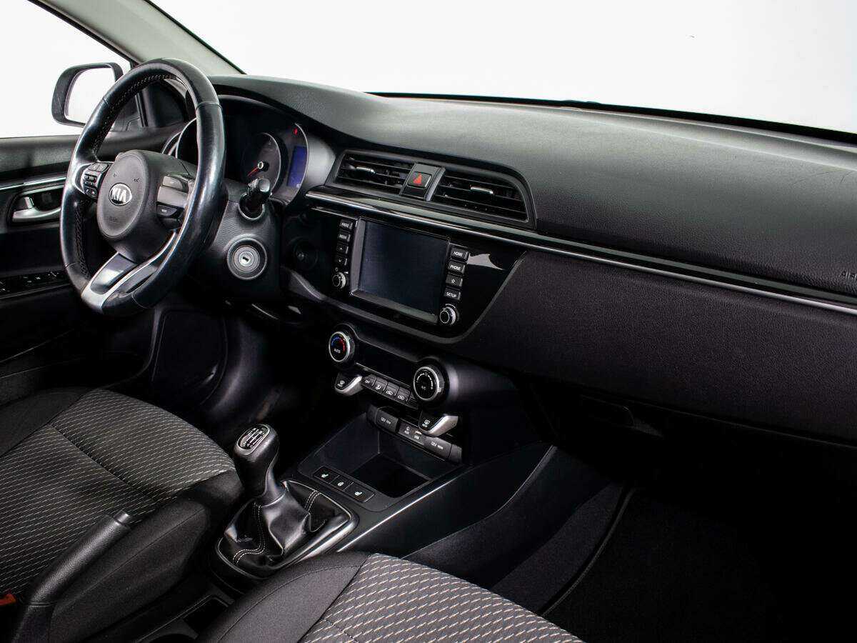 Киа Рио б/у, 2018, Механическая. Фото: #6