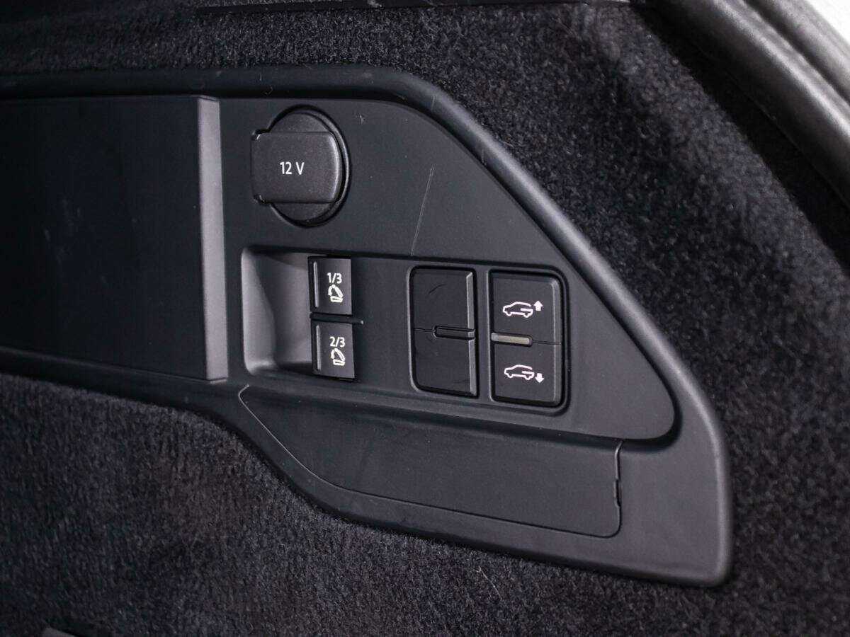 Фольксваген Туарег б/у, 2012, Автоматическая. Фото: #15