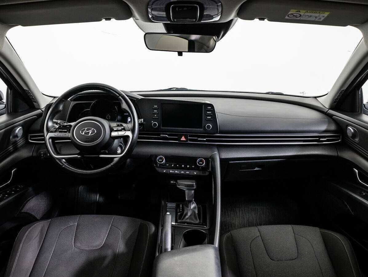 Хендай Елантра б/у, 2020, Автоматическая. Фото: #12