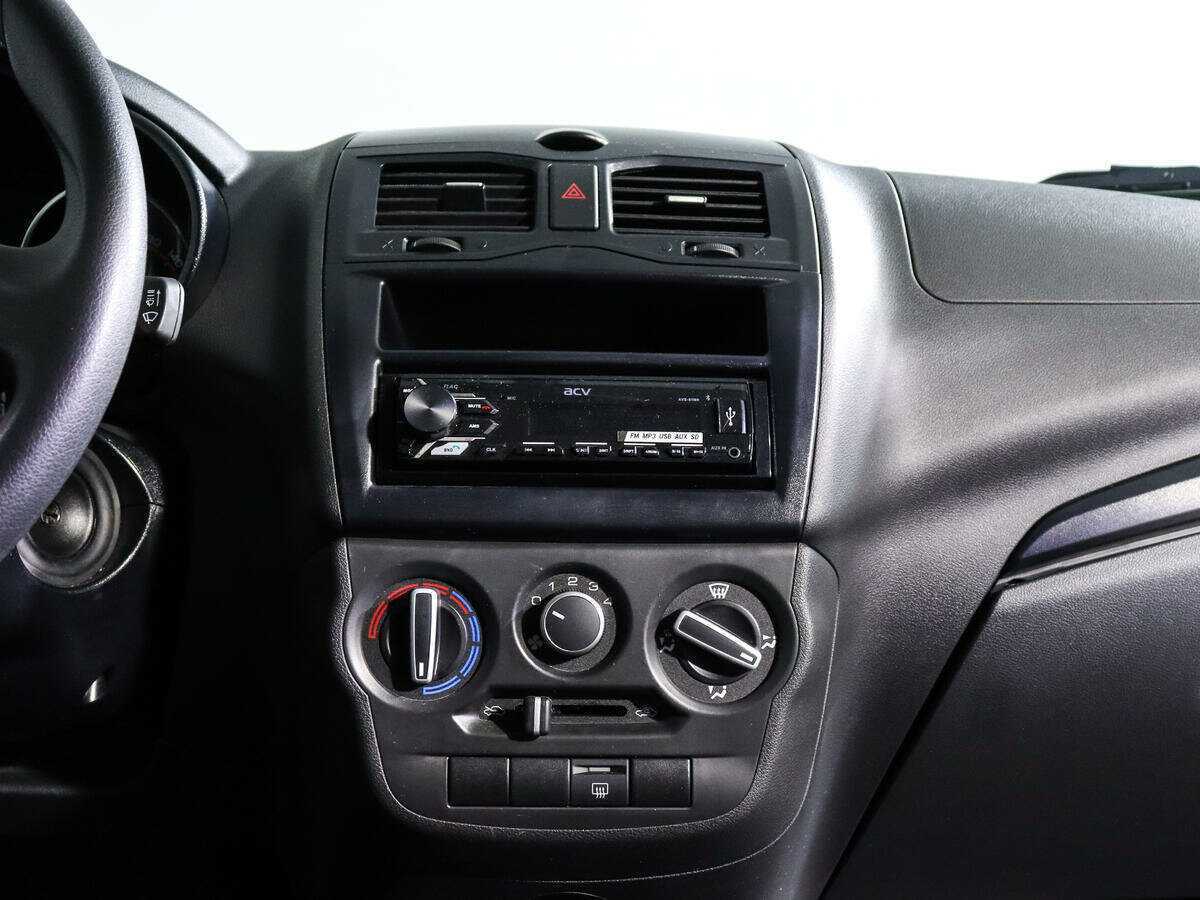 Лада (ВАЗ) Гранта б/у, 2023, Механическая. Фото: #11