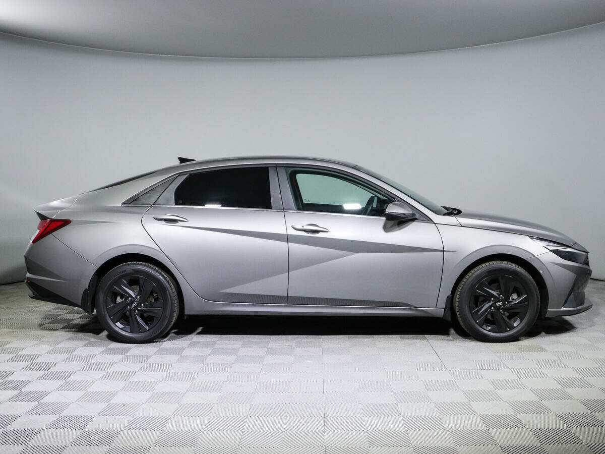 Хендай Елантра б/у, 2022, Автоматическая. Фото: #3