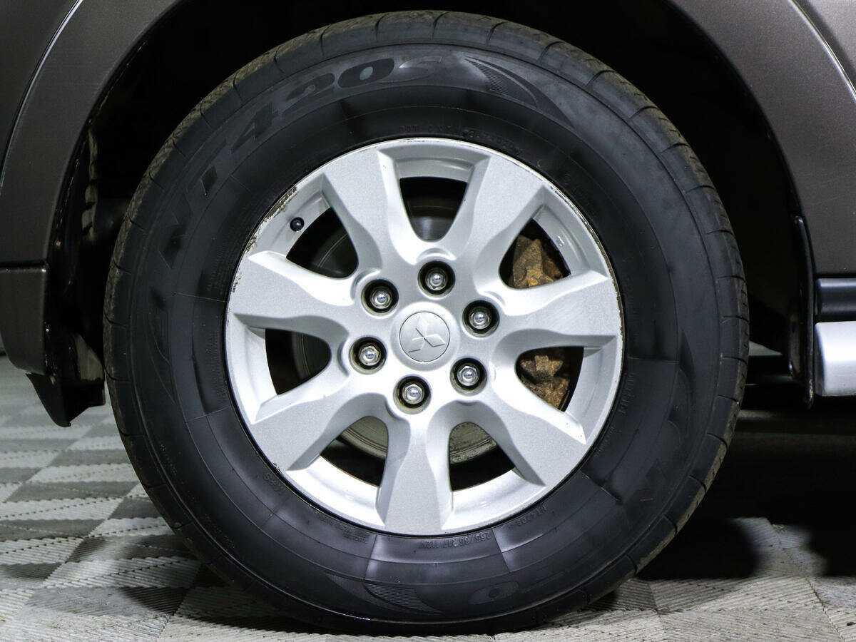 Митсубиши Паджеро б/у, 2014, Автоматическая. Фото: #15