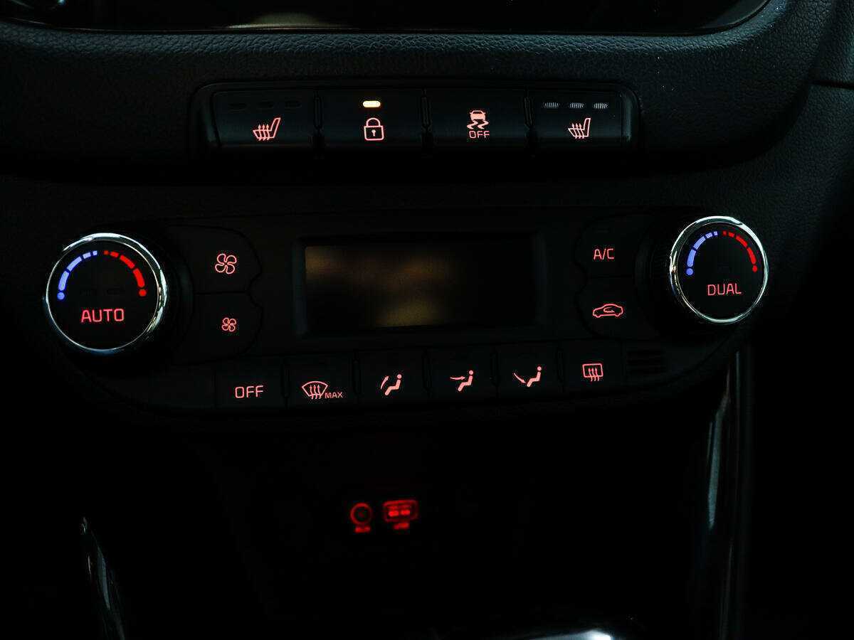 Киа Сид б/у, 2018, Роботизированная. Фото: #16