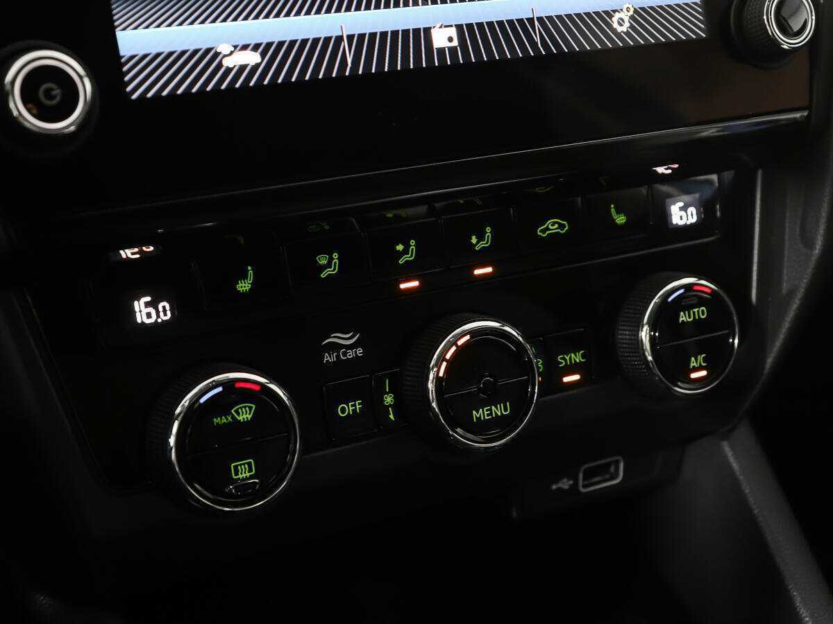 Шкода Октавия б/у, 2018, Роботизированная. Фото: #18