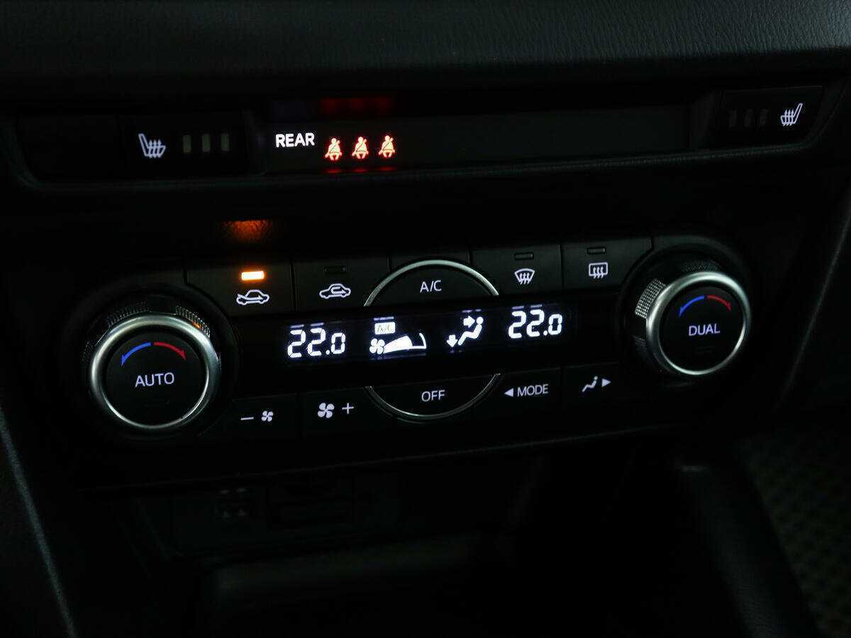 Мазда 3 б/у, 2014, Автоматическая. Фото: #13