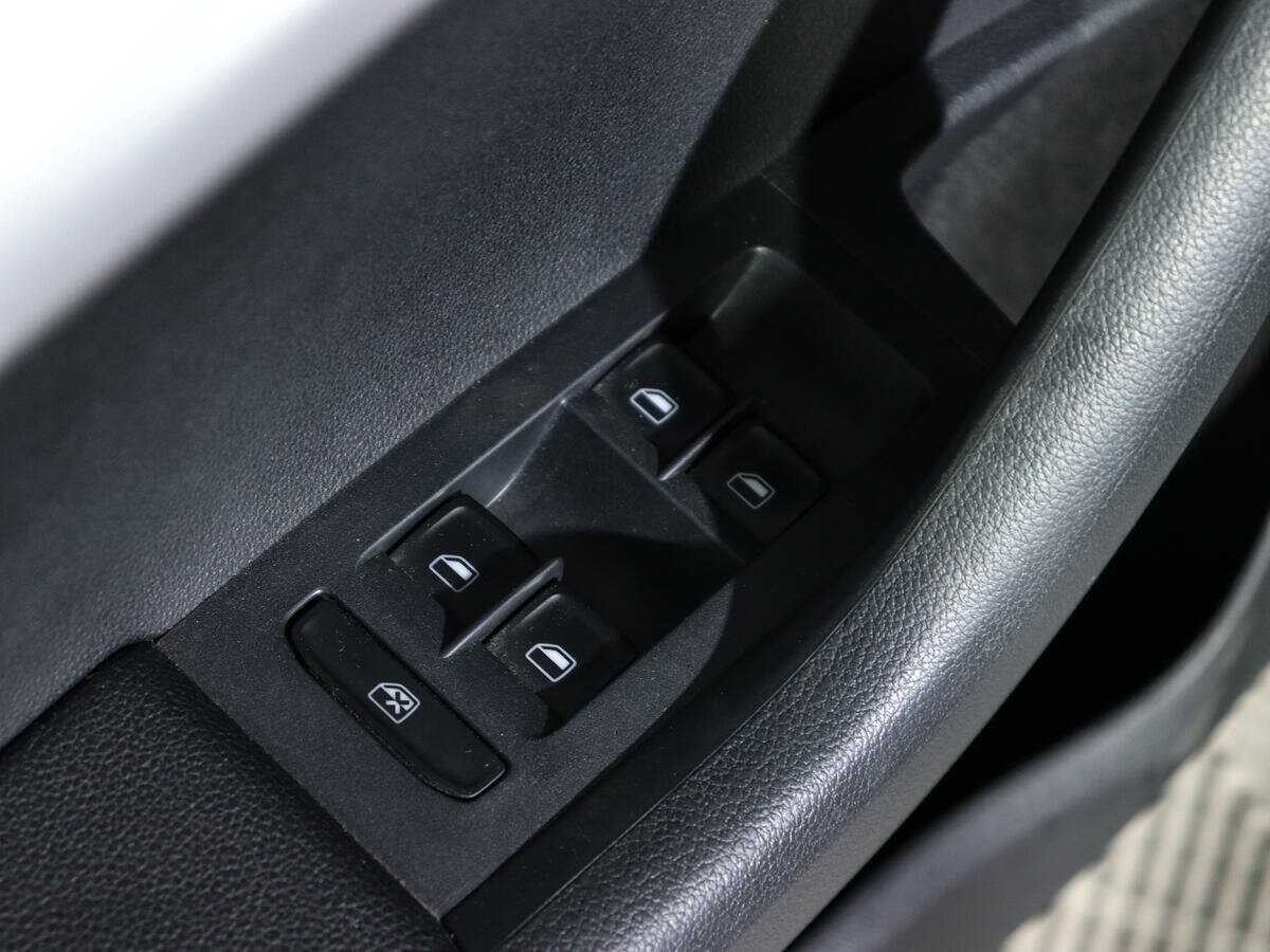 Шкода Октавия б/у, 2014, Роботизированная. Фото: #14