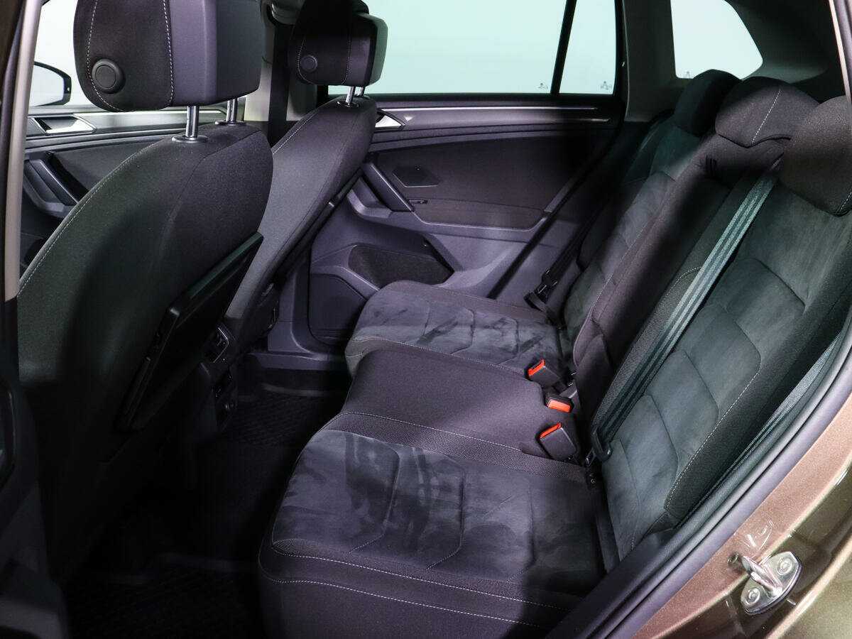 Фольксваген Тигуан б/у, 2017, Роботизированная. Фото: #9