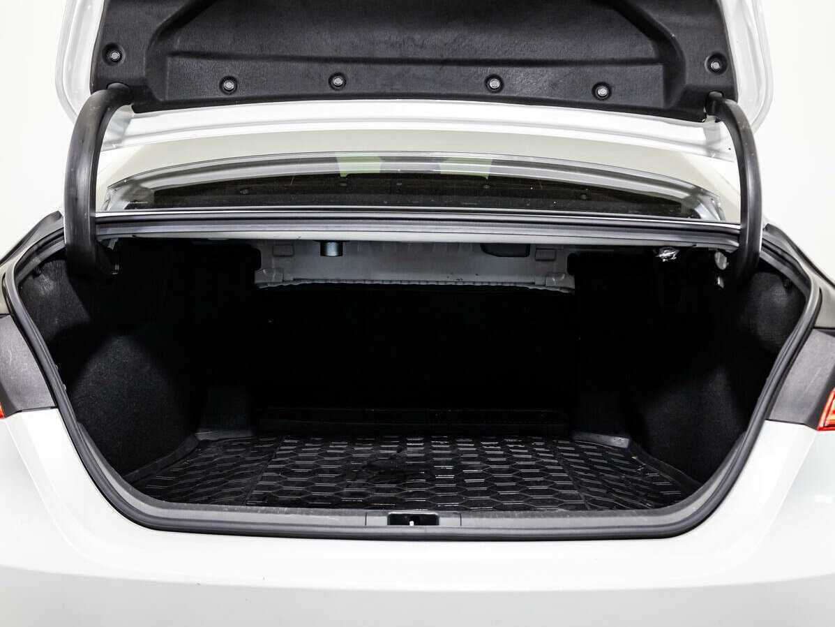 Тойота Камри б/у, 2018, Автоматическая. Фото: #16