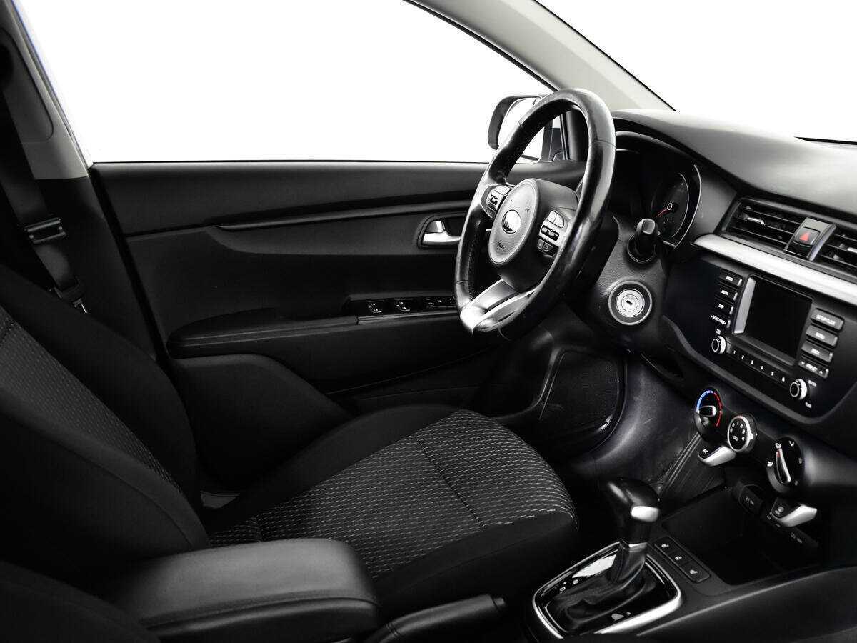 Киа Рио б/у, 2017, Автоматическая. Фото: #8