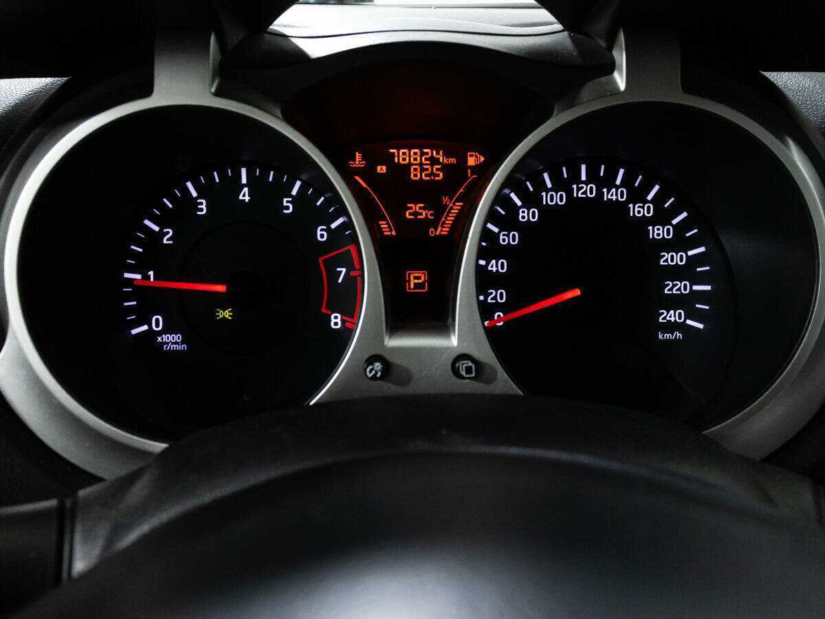 Ниссан Жук б/у, 2014, Вариатор. Фото: #11