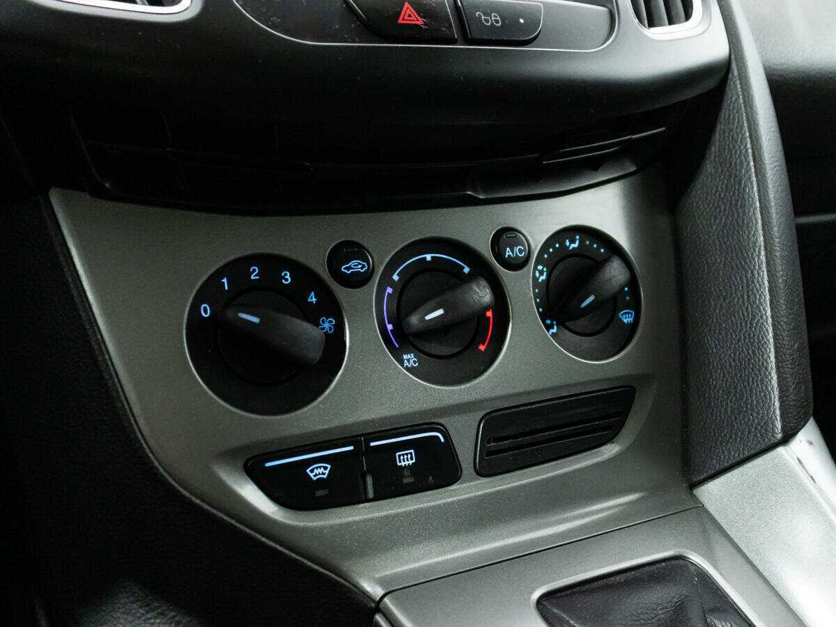 Форд Фокус б/у, 2012, Роботизированная. Фото: #15