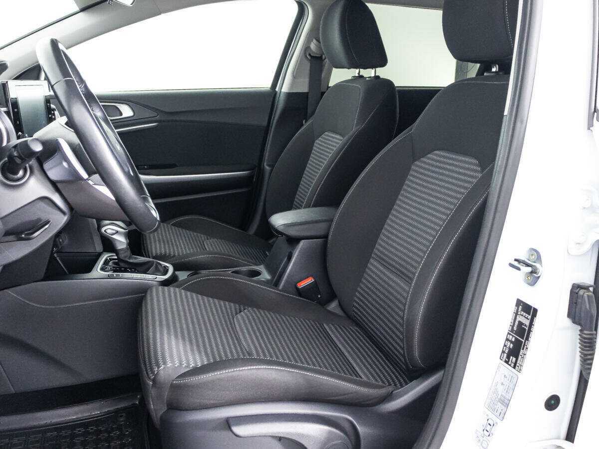 Киа Сид б/у, 2023, Автоматическая. Фото: #14