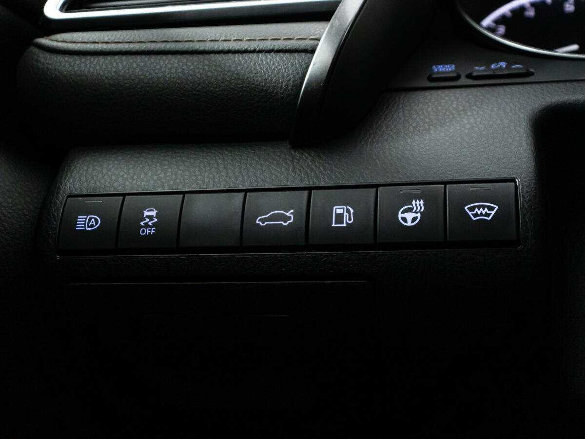 Тойота Камри б/у, 2018, Автоматическая. Фото: #18