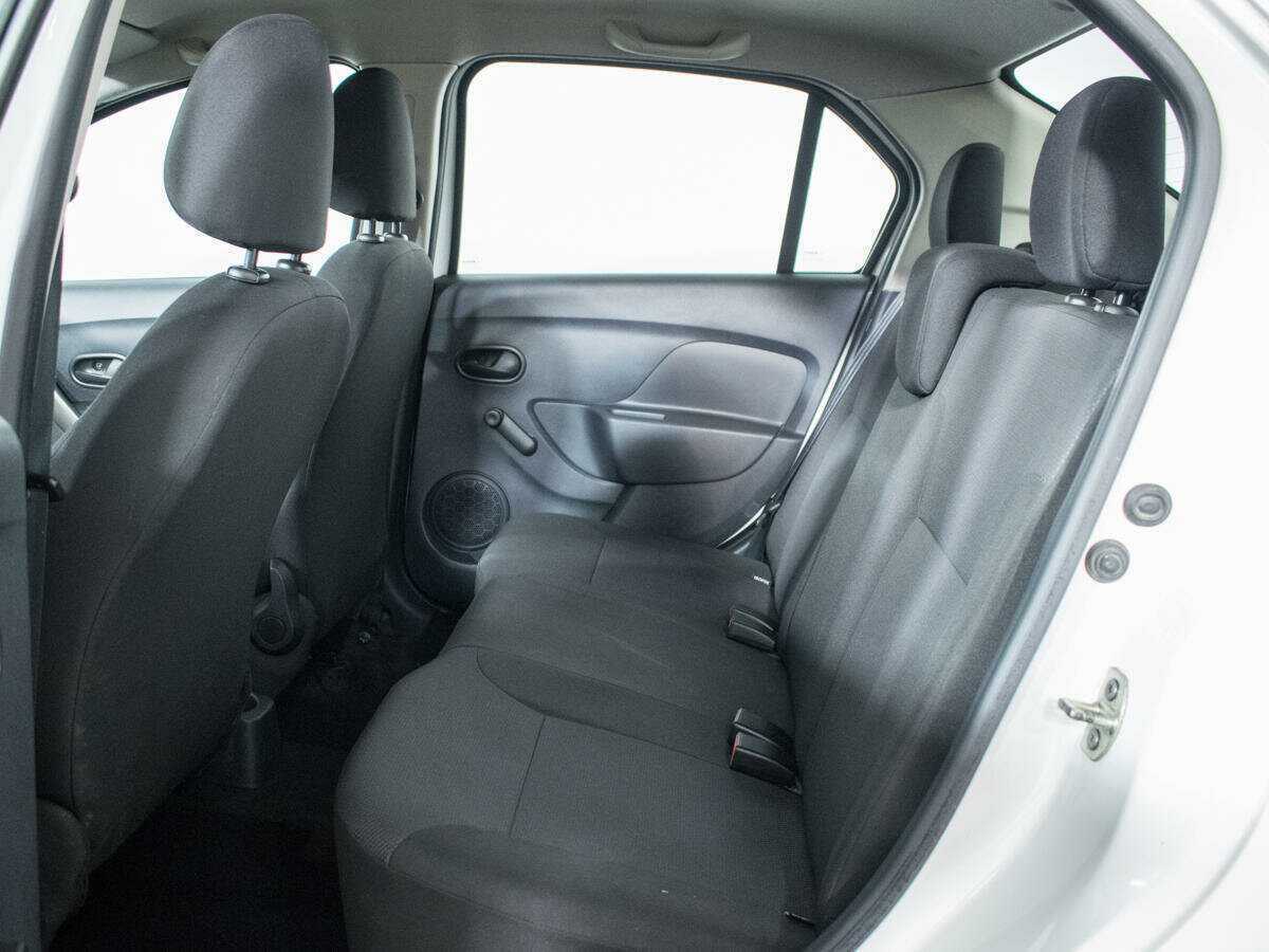 Рено Логан б/у, 2019, Автоматическая. Фото: #9