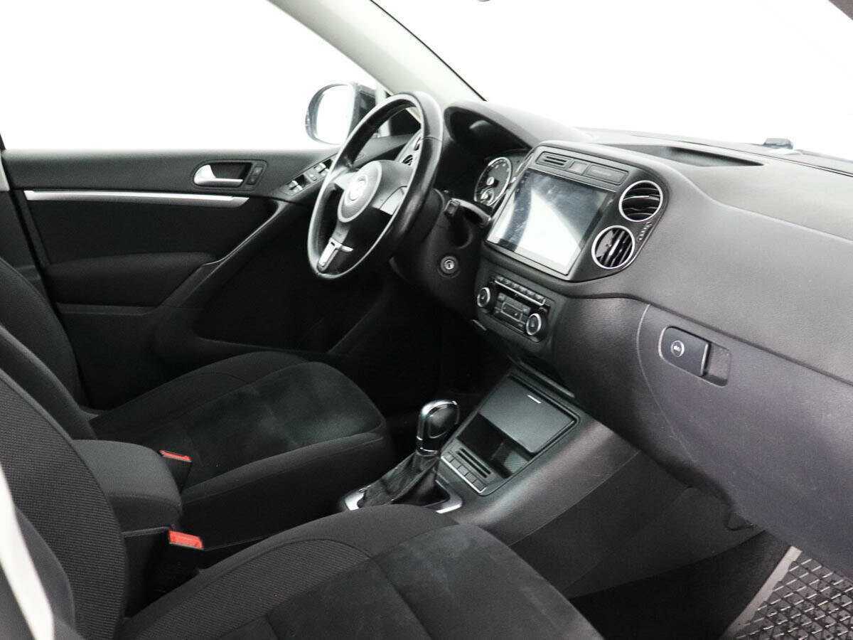 Фольксваген Тигуан б/у, 2012, Автоматическая. Фото: #8