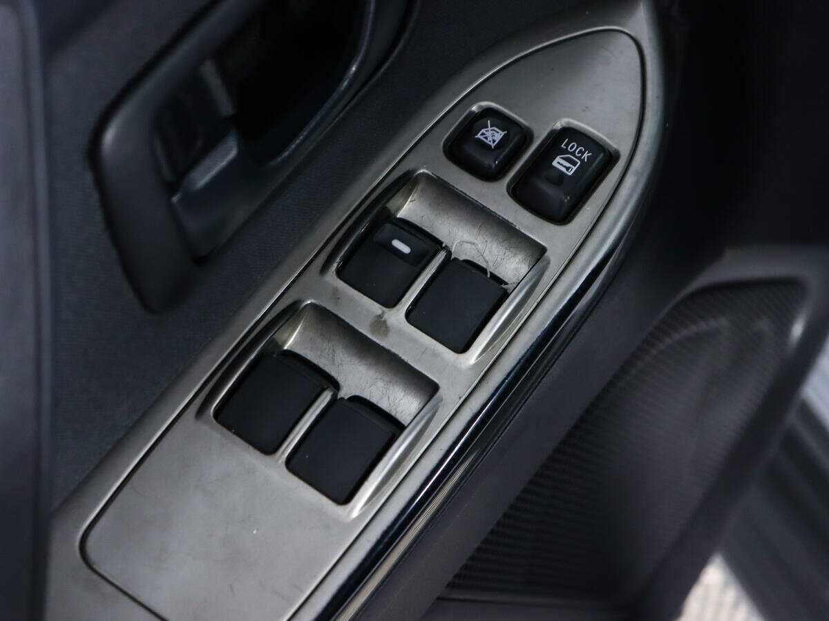 Митсубиши Паджеро б/у, 2012, Автоматическая. Фото: #12