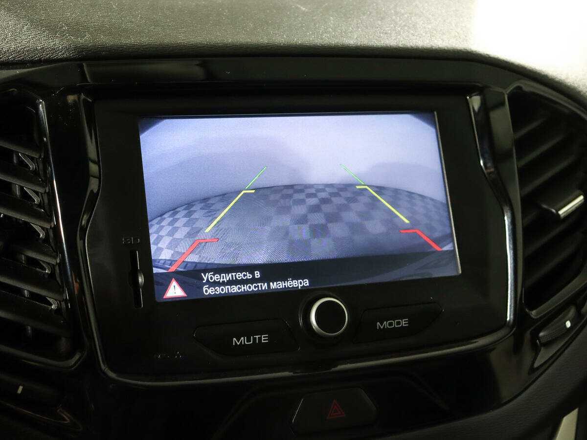 Лада (ВАЗ) Веста б/у, 2019, Механическая. Фото: #12