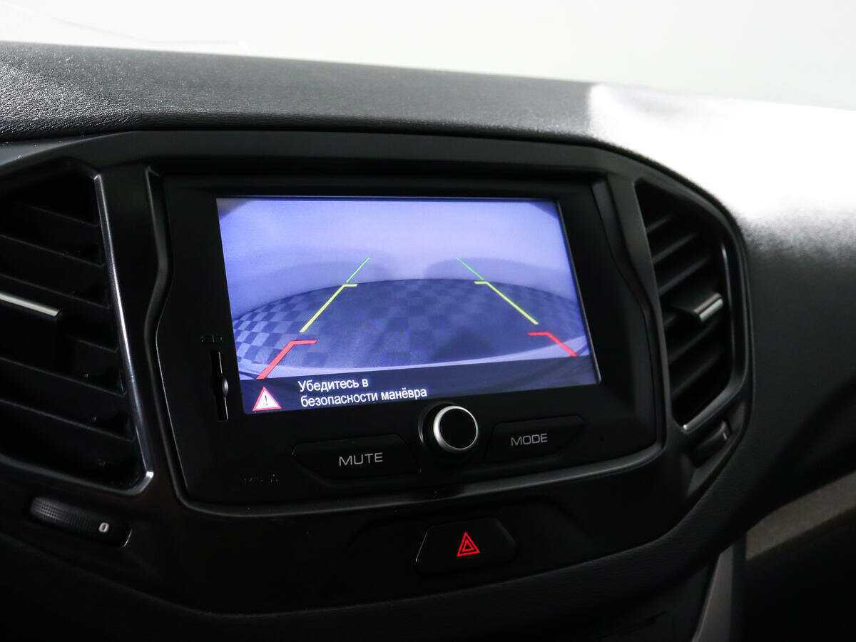 Лада (ВАЗ) Веста б/у, 2019, Роботизированная. Фото: #11