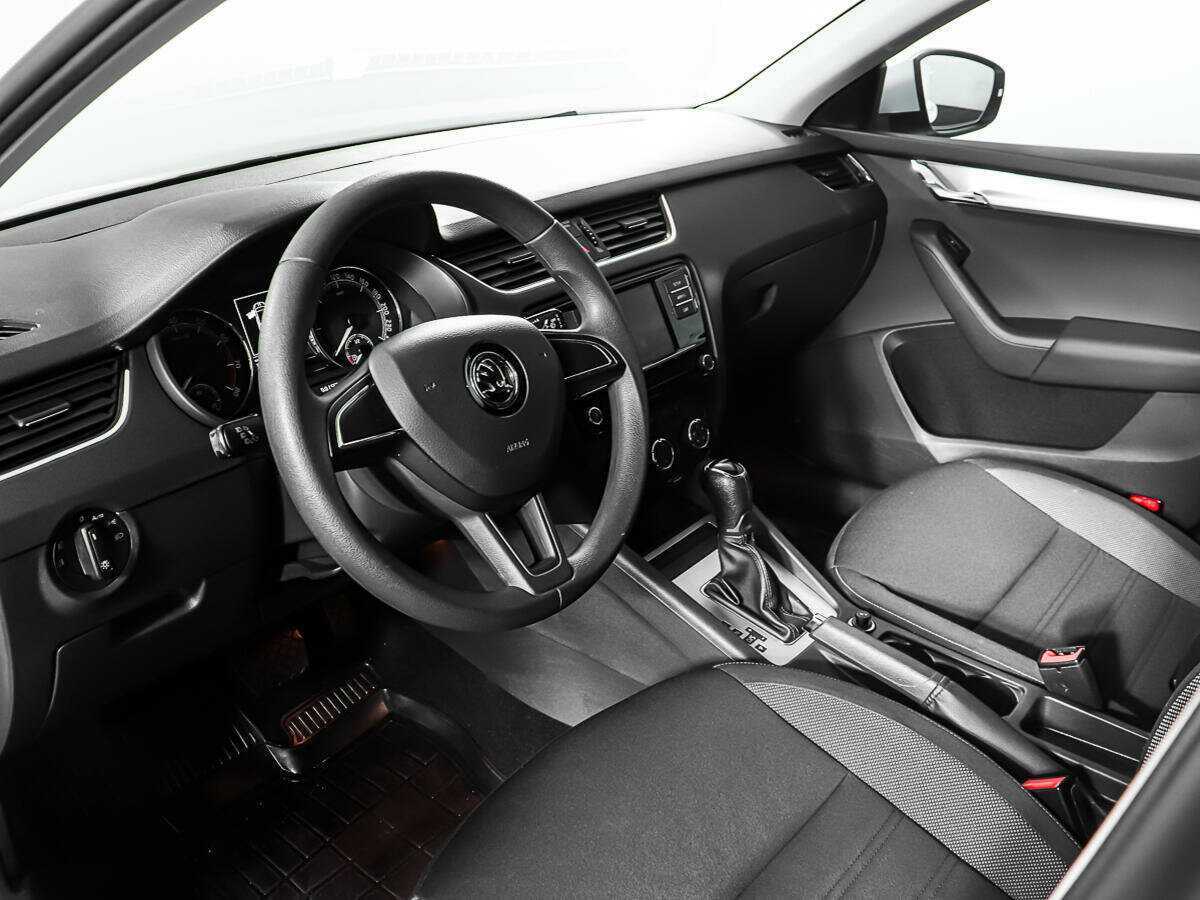 Шкода Октавия б/у, 2018, Автоматическая. Фото: #12