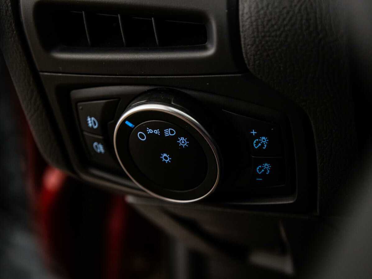 Форд Фокус б/у, 2018, Автоматическая. Фото: #18