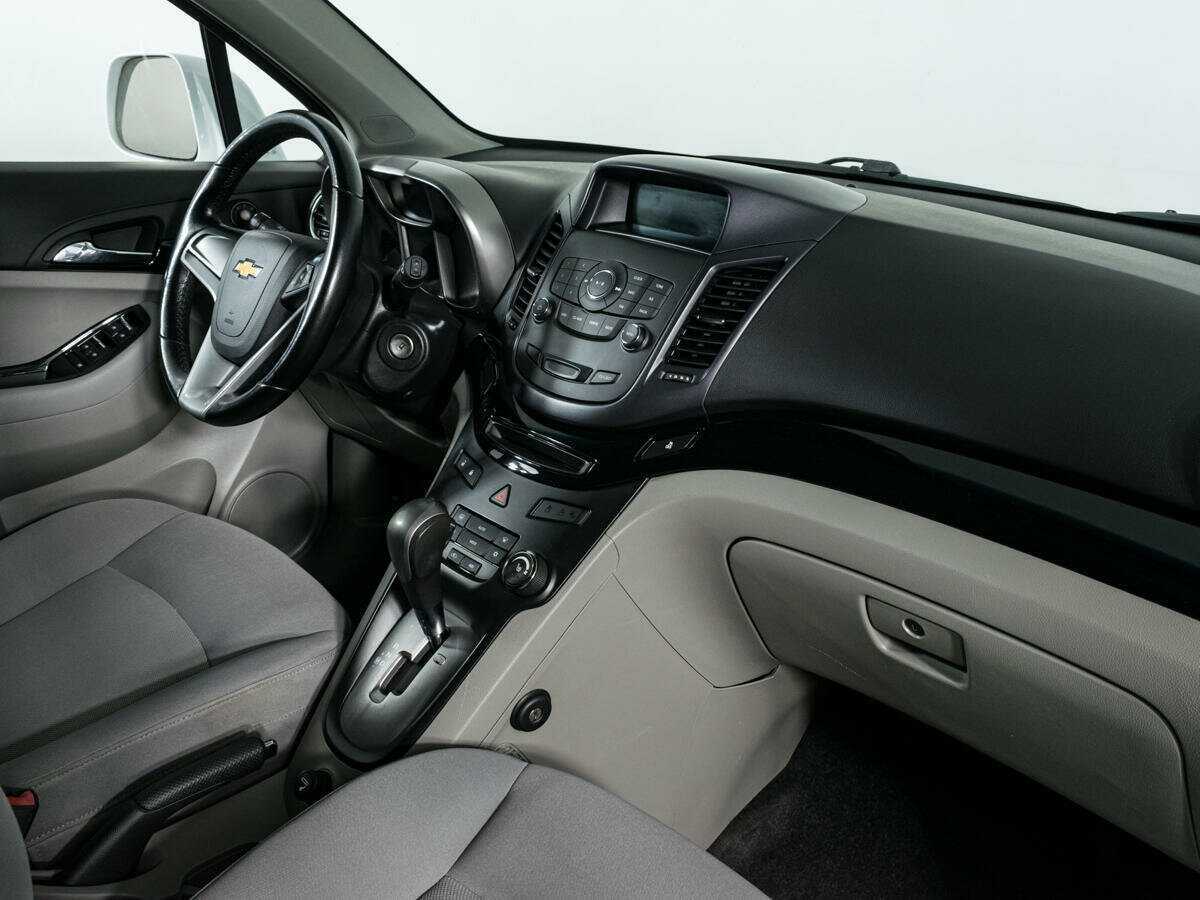 Шевроле Орландо б/у, 2012, Автоматическая. Фото: #8