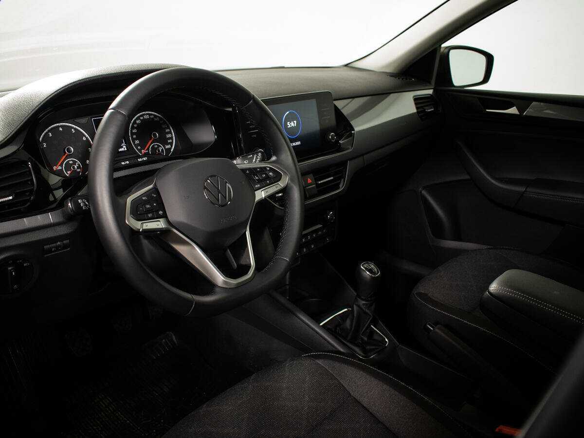 Фольксваген Поло б/у, 2022, Механическая. Фото: #12