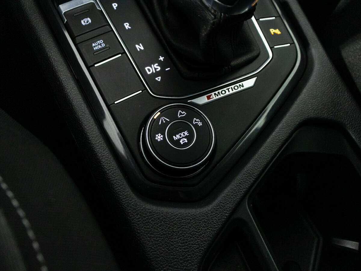 Фольксваген Тигуан б/у, 2018, Роботизированная. Фото: #16