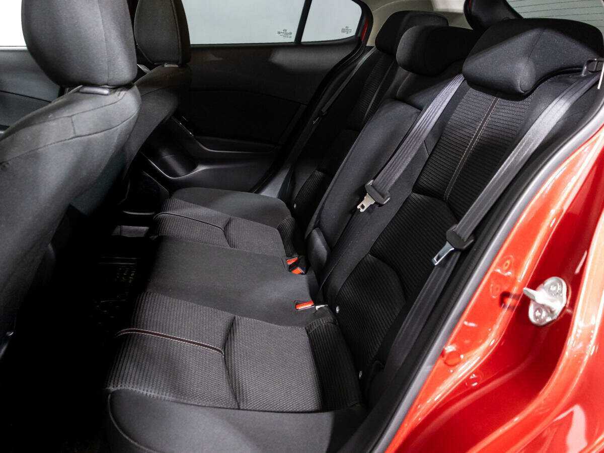 Мазда 3 б/у, 2016, Автоматическая. Фото: #9