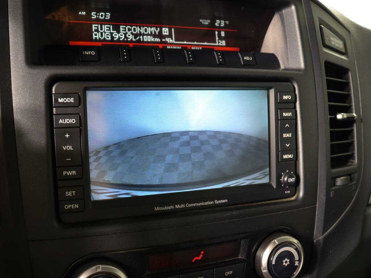 Митсубиши Паджеро б/у, 2012, Автоматическая. Фото: #12