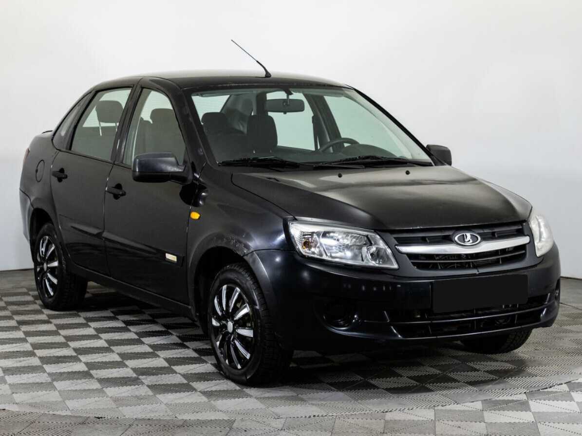 Лада (ВАЗ) Гранта б/у, 2012, Механическая. Фото: #2