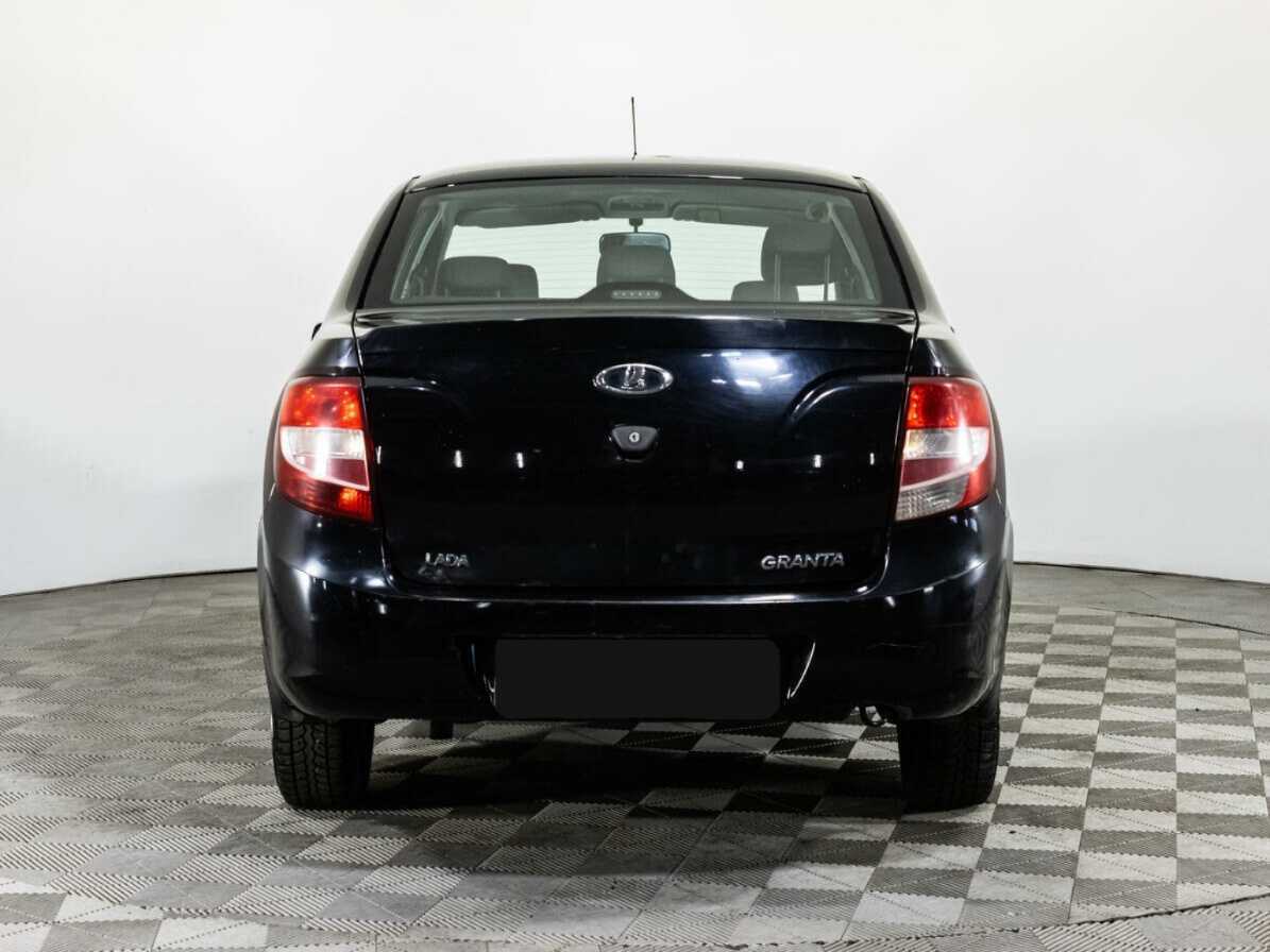 Лада (ВАЗ) Гранта б/у, 2012, Механическая. Фото: #4