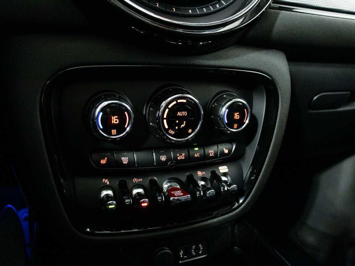 Мини Клубмэн б/у, 2017, Автоматическая. Фото: #14