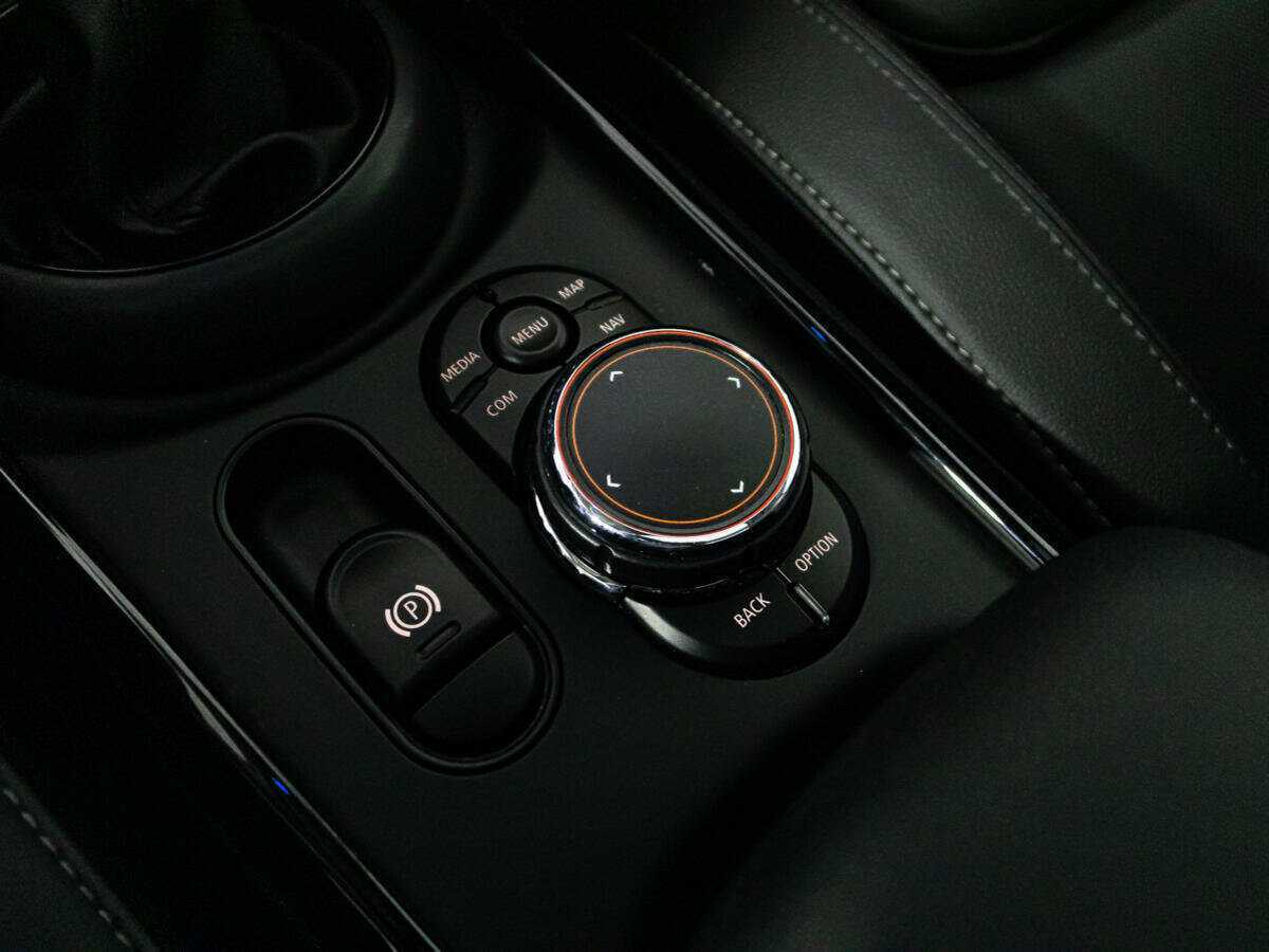 Мини Клубмэн б/у, 2017, Автоматическая. Фото: #16