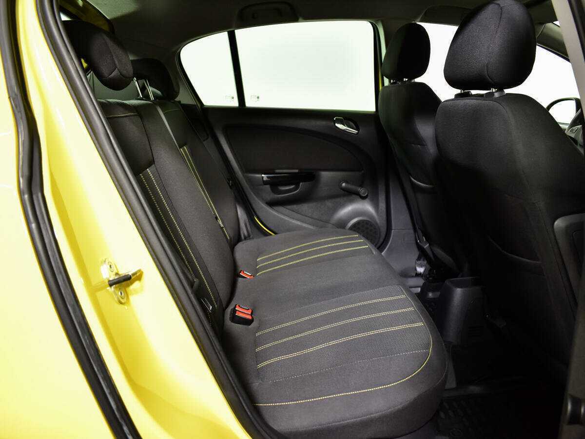 Опель Корса б/у, 2014, Роботизированная. Фото: #9