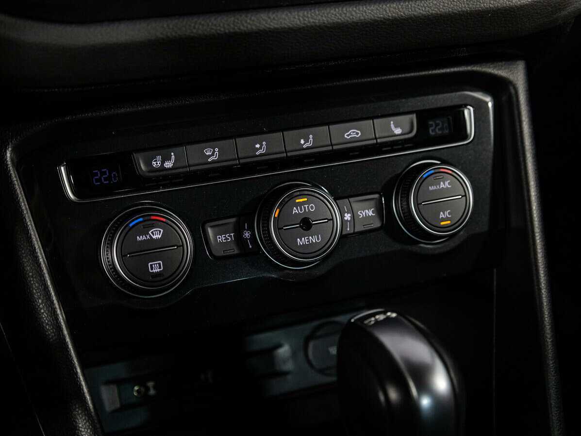 Фольксваген Тигуан б/у, 2017, Роботизированная. Фото: #17