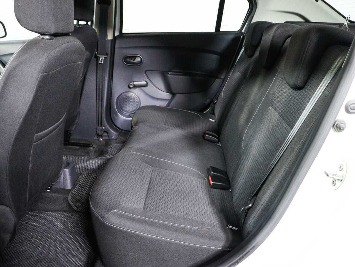 Рено Логан б/у, 2022, Автоматическая. Фото: #7