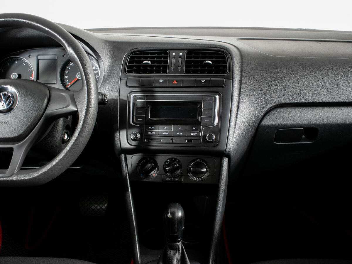 Фольксваген Поло б/у, 2018, Автоматическая. Фото: #8