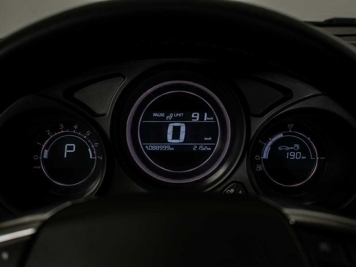 Ситроен Ц4 б/у, 2018, Автоматическая. Фото: #9