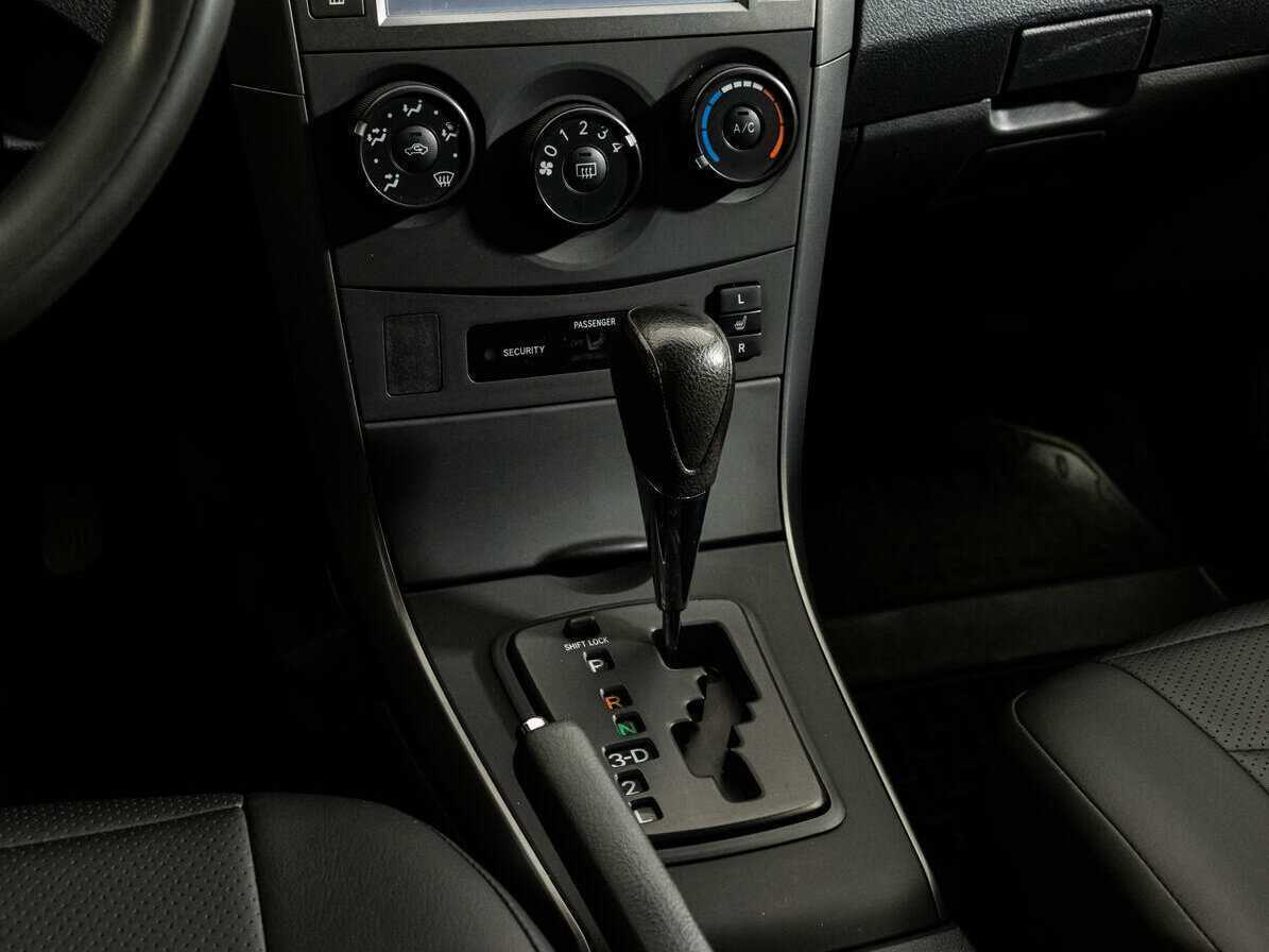 Тойота Королла б/у, 2012, Автоматическая. Фото: #11