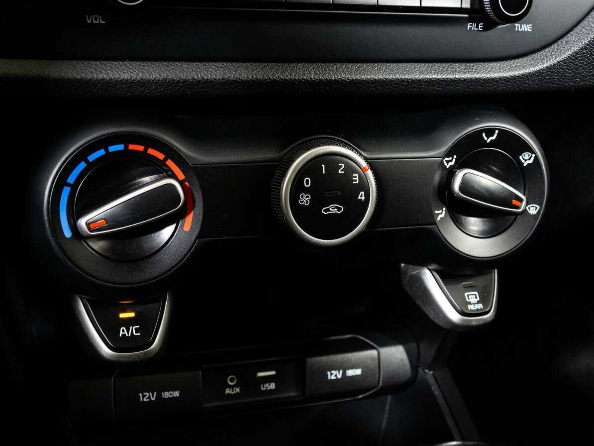 Киа Рио б/у, 2018, Автоматическая. Фото: #10