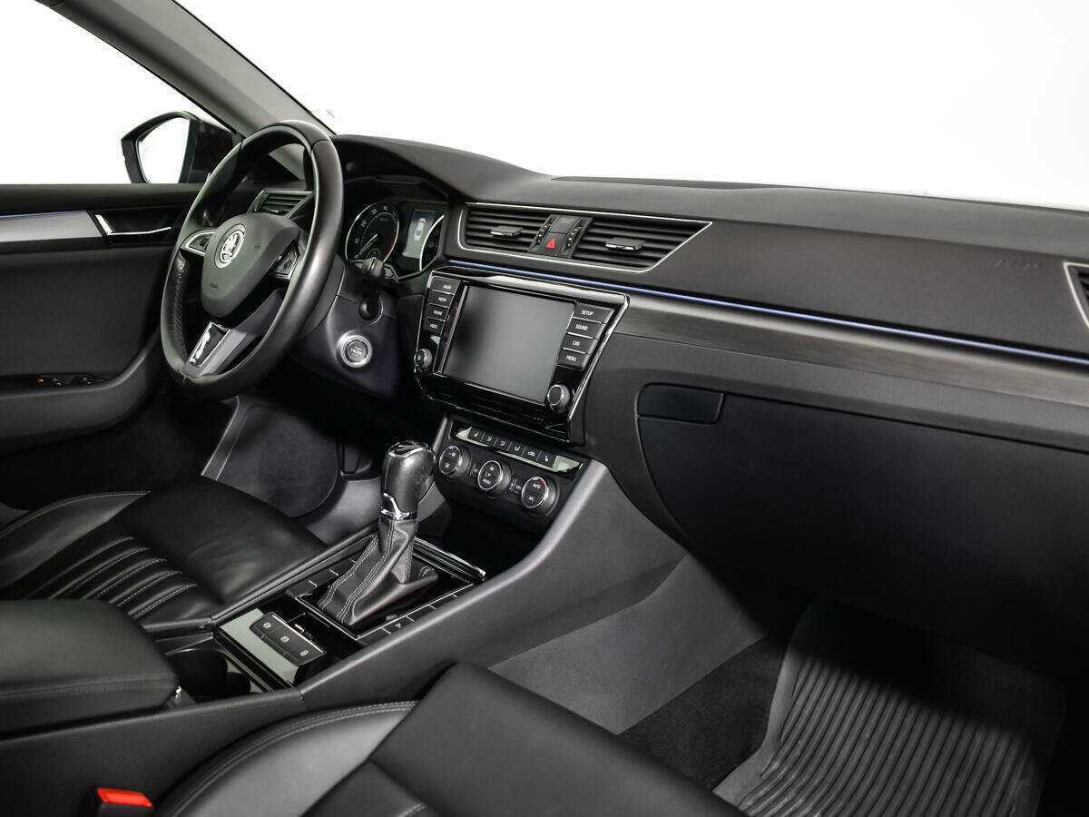 Шкода Суперб б/у, 2016, Роботизированная. Фото: #8