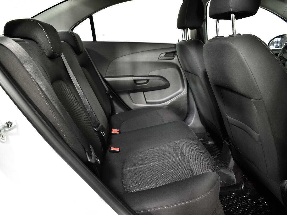 Шевроле Авео б/у, 2012, Механическая. Фото: #9