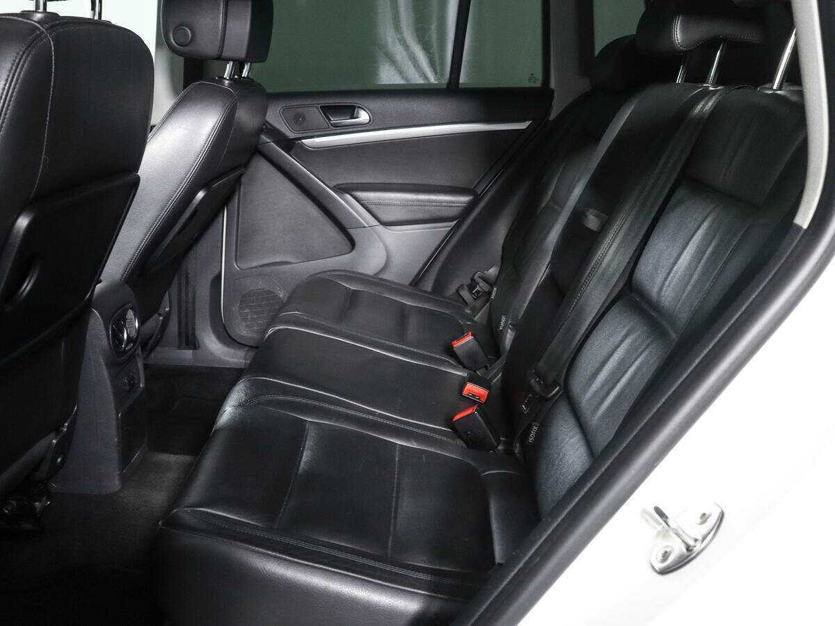 Фольксваген Тигуан б/у, 2012, Автоматическая. Фото: #7