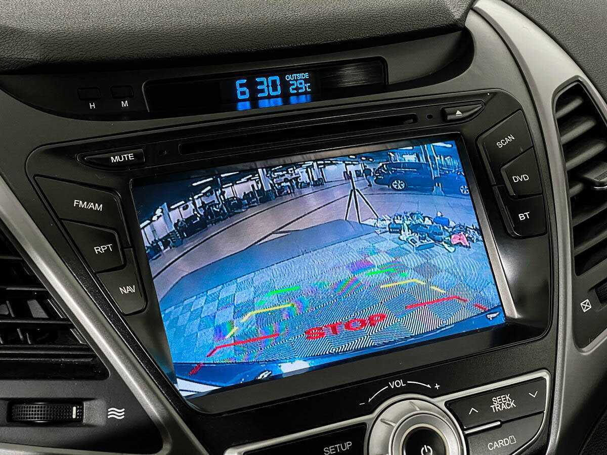 Хендай Елантра б/у, 2015, Автоматическая. Фото: #13