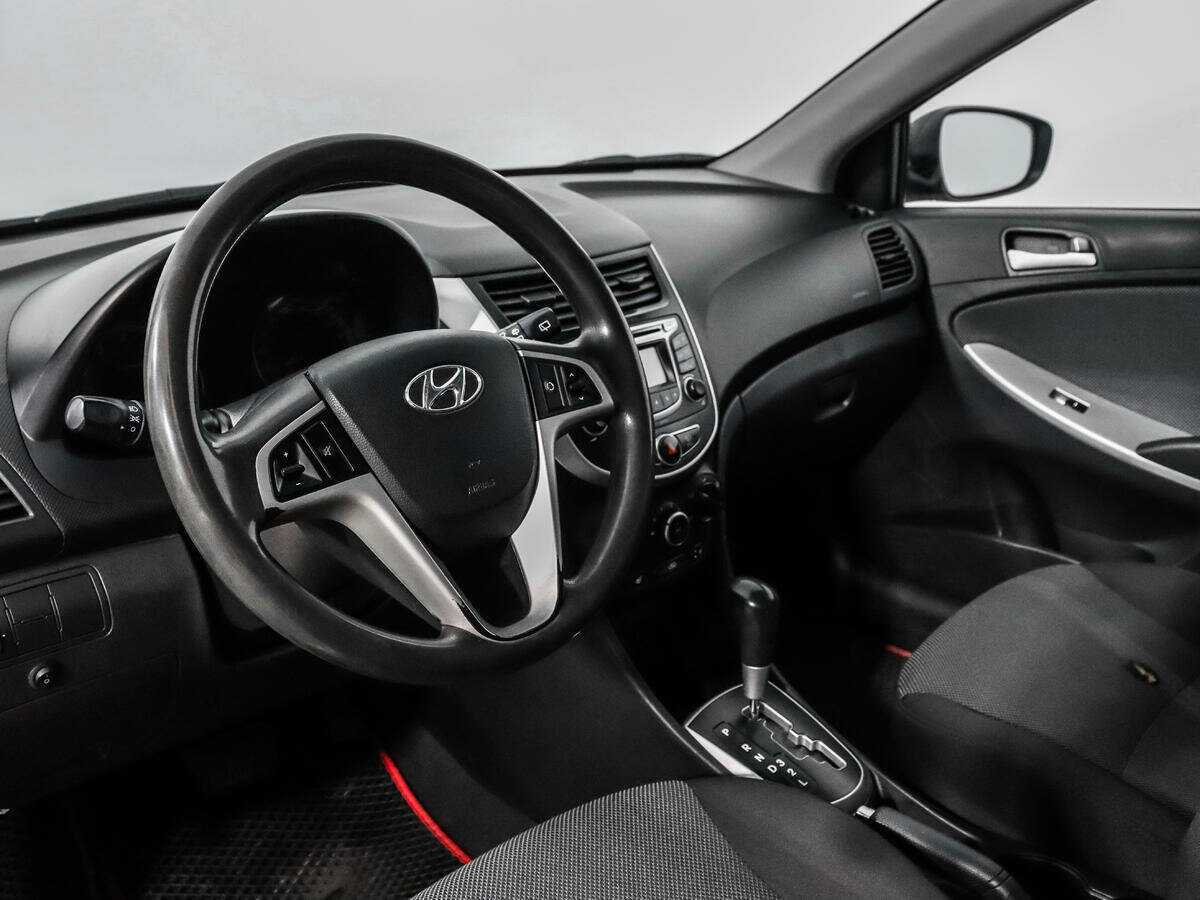 Хендай Солярис б/у, 2013, Автоматическая. Фото: #8